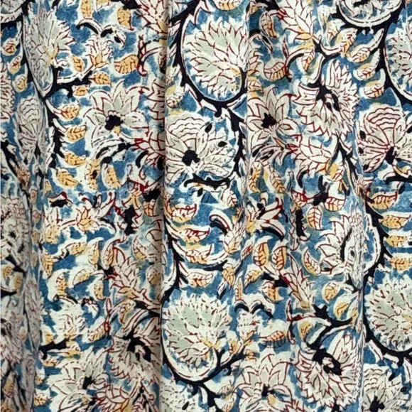 Vintage ORVIS Men's Size L Floral Print 100% Cotton Button Up Shirt Blue Tan - Picture 5 of 7